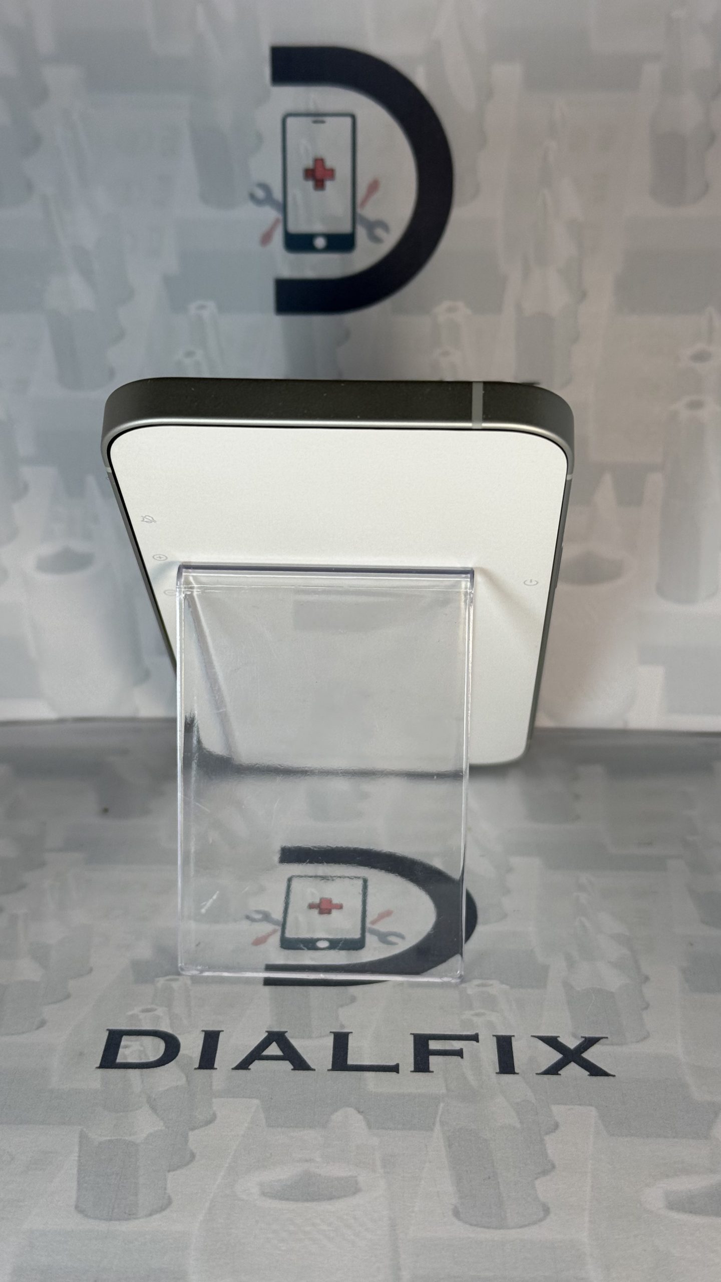 IPHONE 16 E - 512GB - NEW - Image 3